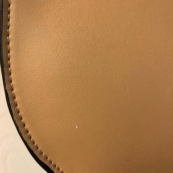 100% Leather KC Jagger Crossbody Bag - Picture 7 of 10